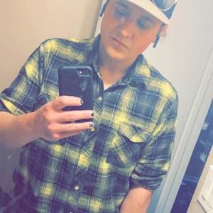 Meet your Posher, Alex